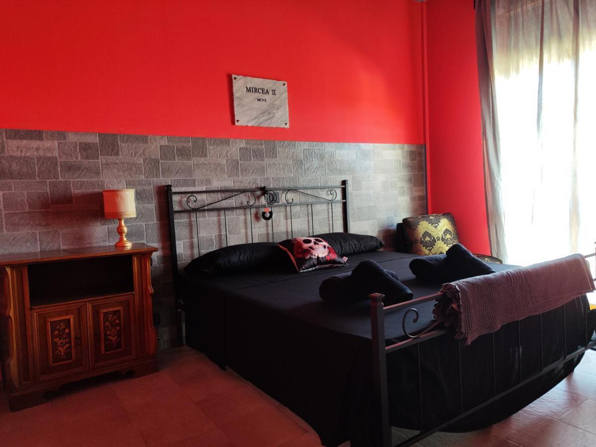 Hotel Transilvania Pian del Voglio Exteriör bild
